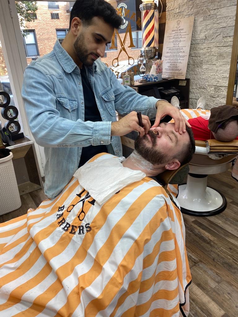Discover Why Straight Razors Provide a Closer Shave Than Safety Razors